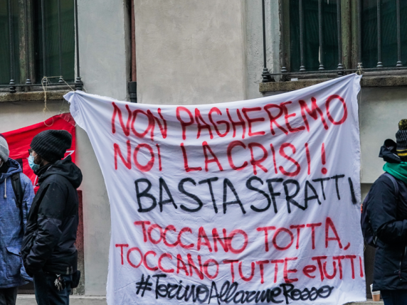 Proposta di legge per sfratti più rapidi: Fratelli d'Italia vuole ridurre i tempi di attesa per gli sfratti per morosità