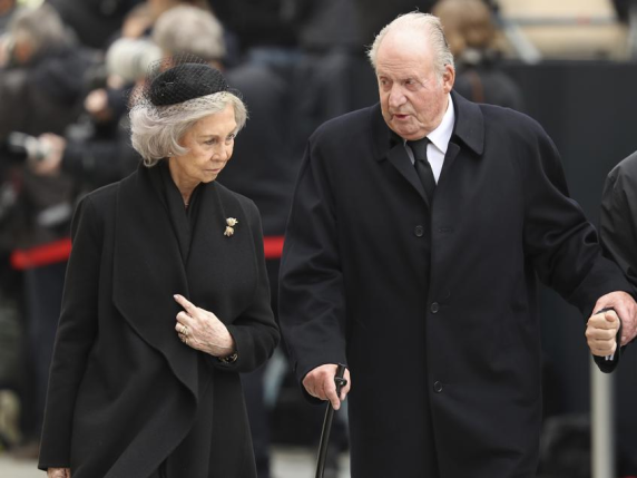 Rivelazioni Shocking dall'Autobiografia di Juan Carlos: Abdicazione e Amore