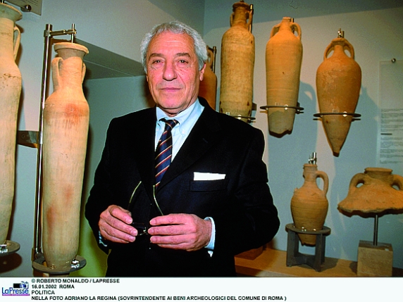 Crollo della Torre dei Conti ai Fori Imperiale di Roma: un allarme per il patrimonio culturale della città eterna