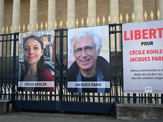 Liberazione dei due cittadini francesi detenuti in Iran dal 2022: un passo avanti nelle relazioni tra Francia e Iran