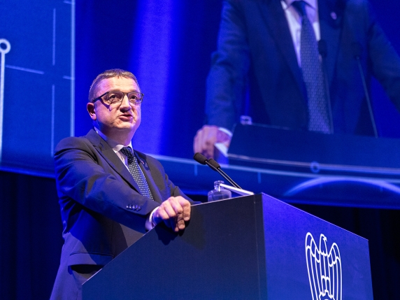 Il Futuro di Fugatti dopo la Bocciatura del Terzo Mandato: 6 Ipotesi e Possibili Conseguenze per il Trentino