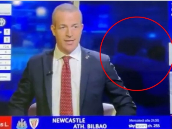 Stagisti di Sky: la lezione di professionalità dopo l'esultazione in diretta per il gol dell'Inter