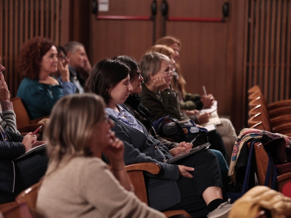 La Rivoluzione Digitale nella Didattica: il Seminario di CampBus per Docenti e il Futuro dell'Istruzione