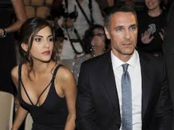 Pace tra Bova e Rocio Munoz Morales: assegno e casa per la ex compagna, un nuovo inizio per le figlie