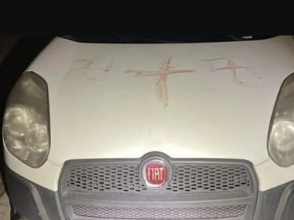 Svastiche disegnate con sangue umano ad Hanau: un allarme per la Germania e un richiamo alla tolleranza