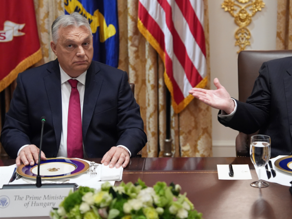 Trump incontra Orbán alla Casa Bianca: valuterà l'esenzione dalle sanzioni per l'Ungheria sull'importazione di petrolio russo