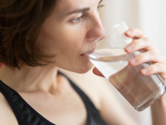 L'acqua: un elemento fondamentale per la nostra salute e il benessere quotidiano