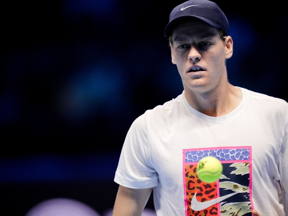 Sinner pronta a sfidare Auger Aliassime alle Atp Finals: tutto pronto per l'esordio di Jannik Sinner contro il canadese