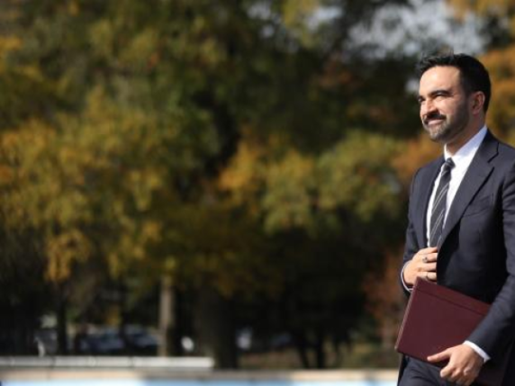 La Nuova Speranza della Sinistra Americana: Chi è Zohran Mamdani?