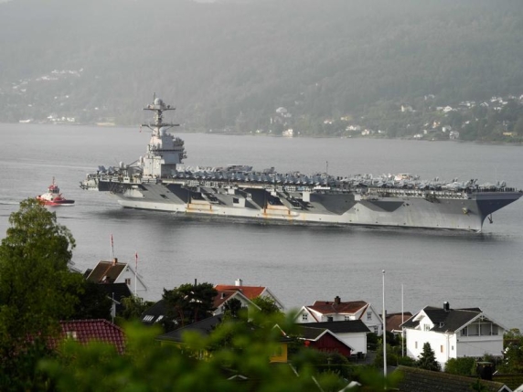 Tensione in Venezuela: cosa significa la presenza di unità militari statunitensi?