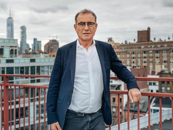 Roubini vede un boom economico grazie all'IA