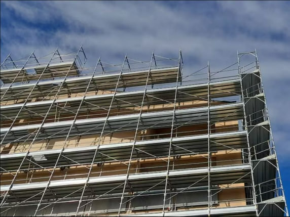 Fratelli party revives building amnesty