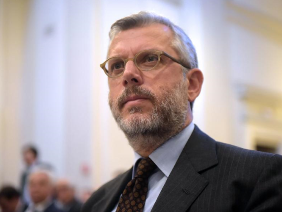 Accusa contro il consigliere del Quirinale Francesco Saverio Garofani: richiesta di un “scossone” per far cadere il governo Meloni