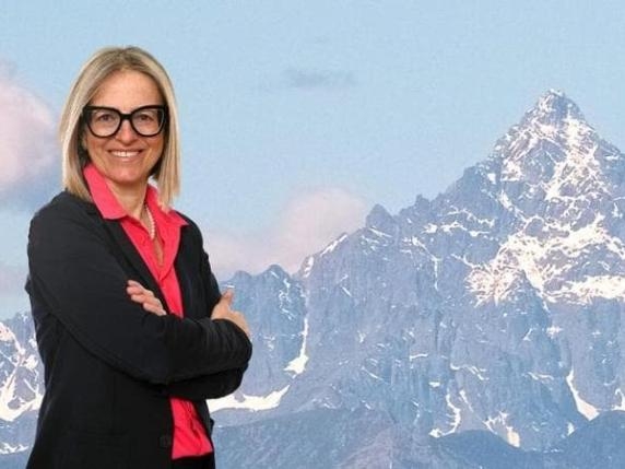 Elisa Tarasco al centro di un caso di buoni benzina distribuiti prima delle elezioni regionali