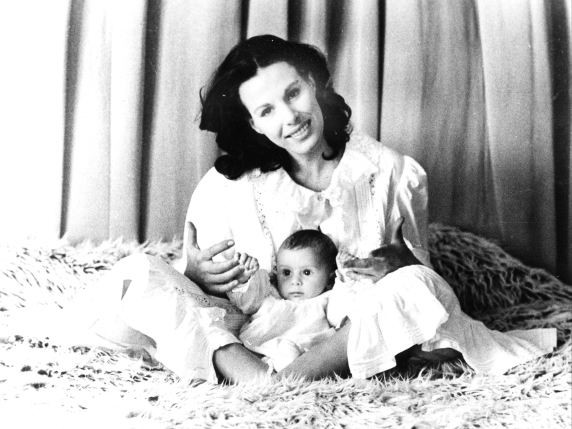 Ornella Vanoni esprime profondo rimpianto per la situazione del figlio Cristiano affidato ai nonni