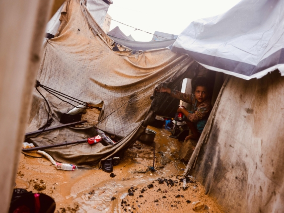 Riduzione delle donazioni a Gaza: l'effetto degli algoritmi, della copertura mediatica e delle piattaforme di donazione