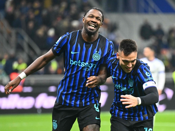 Pagelle Inter-Como: Calha menu stellato 7,5. Thuram spietato 7,5. Lautaro buca 7. Sommer, un'incertezza 5,5 Pagelle Inter-Como: Calha menu stellato 7,5. Thuram spietato 7,5. Lautaro buca 7. Sommer, un'incertezza 5,5