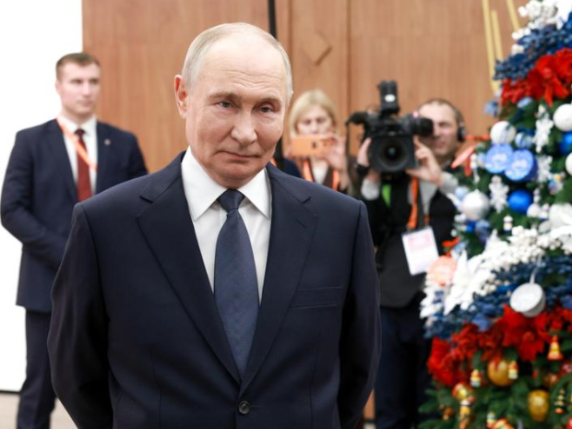 Bashirov, fedelissimo di Putin: «Ora l'Europa è isolata. Ecco i 3 punti sui cui lo zar non tratterà» | Trump: «Deluso da Zelensky»