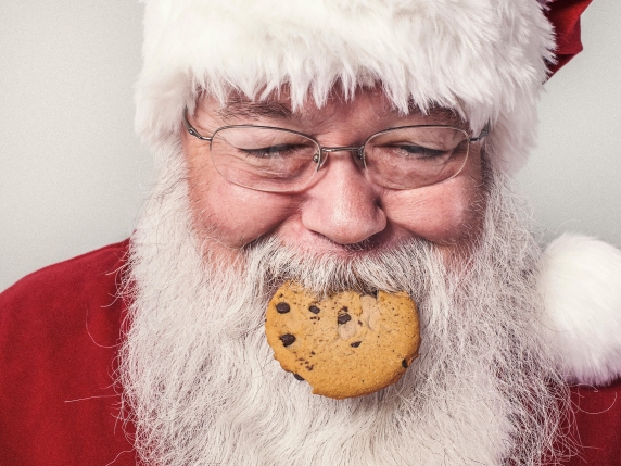 Buon Natale! Frasi e immagini per gli auguri da inviare su WhatsApp ad amici e parenti