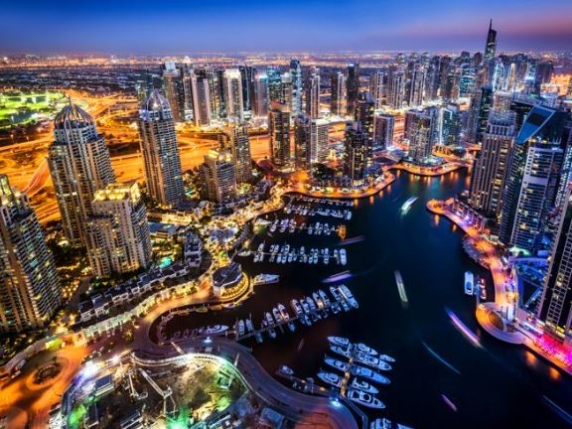 Dubai, sempre più italiani comprano casa per investire: vantaggi fiscali e pagamenti dilazionati, cosa attira