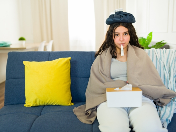 Dolori adolescenziali: perché i giovani si auto‑medicano e i rischi di questa abitudine