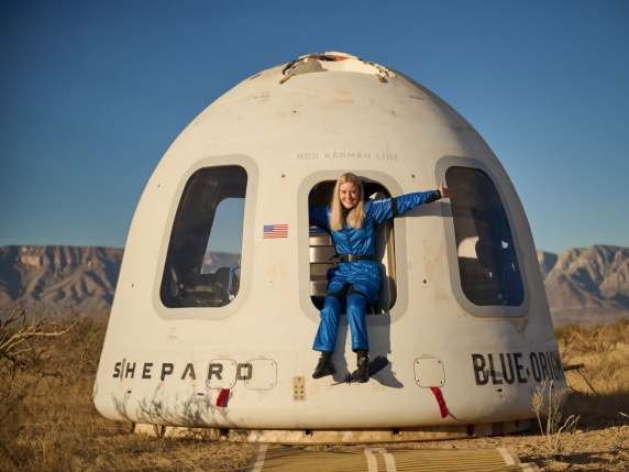 Michaela Benthaus, prima persona con disabilità a raggiungere lo spazio suborbitale