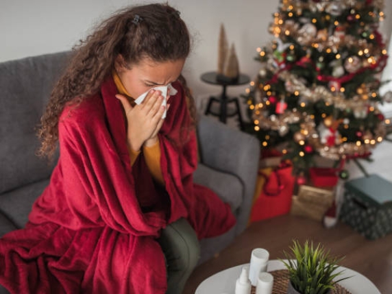 Influenza durante le feste: i sintomi, le cure e cosa fare se non si trova il medico di famiglia