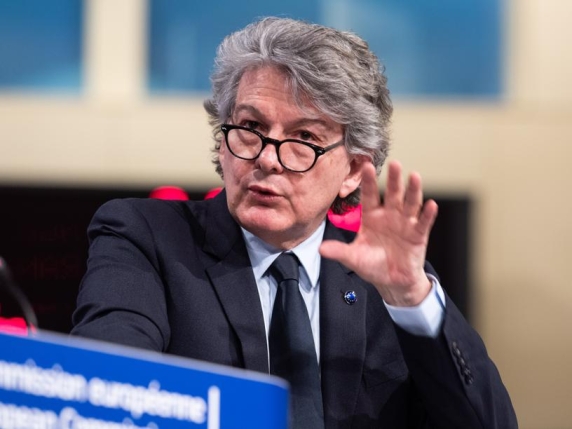 Gli Usa negano il visto all'ex commissario Ue Breton e ad altre quattro dirigenti 