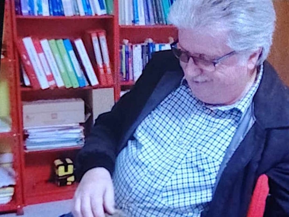 Investito e ucciso a 75 anni dopo la Messa di Natale: ragazza 21enne fugge e si costituisce il giorno dopo