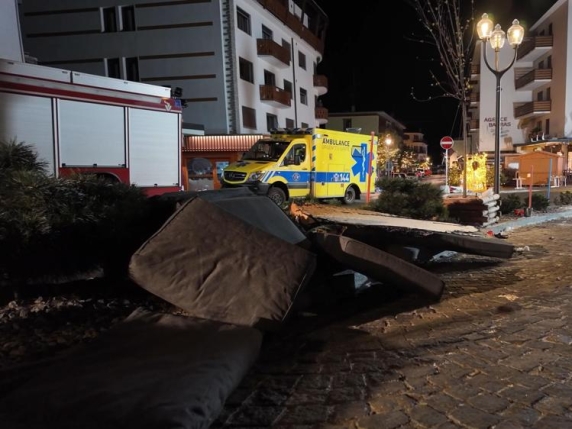 Incendio al centro sciistico Constellation: madre di Samuel avvisa via messaggio