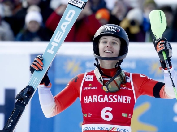Super Rast, vince lo slalom di Kranjska Gora davanti a Shiffrin. Per l'azzurra Della Mea ottimo 6° posto Super Rast, vince lo slalom di Kranjska Gora davanti a Shiffrin. Per l'azzurra Della Mea ottimo 6° posto