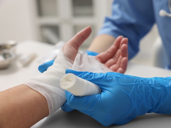 Ustioni gravi: perché mettono a rischio la vita e cosa prevede il percorso di cura (lungo e complesso)