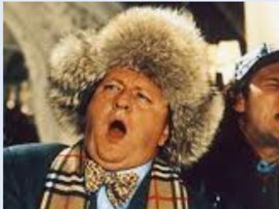 Massimo Boldi, addio fiaccola olimpica. E lui si scusa: non volevo offendere le donne, era solo una battuta