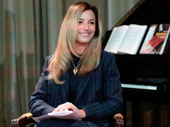 Beatrice Venezi denuncia l'anarchia nella gestione del Teatro La Fenice