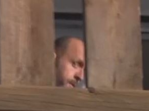 Crans, Moretti scarcerato è nella sua villa. I genitori delle vittime: "Soddisfatti della reazione italiana" | Chi ha pagato la cauzione