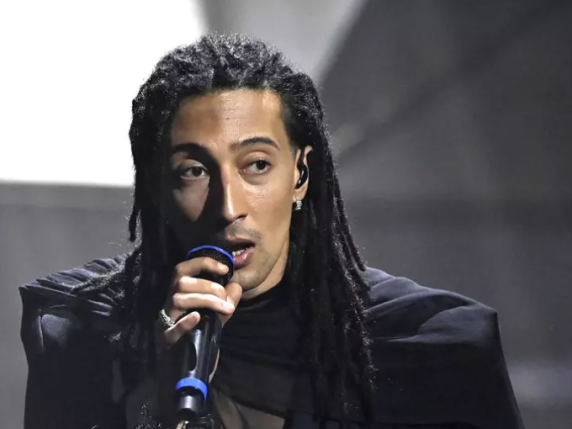 Ghali all'inaugurazione dei Giochi: dalla Lega al ministro Abodi tutti contro di lui (che non ha ancora detto nulla...)