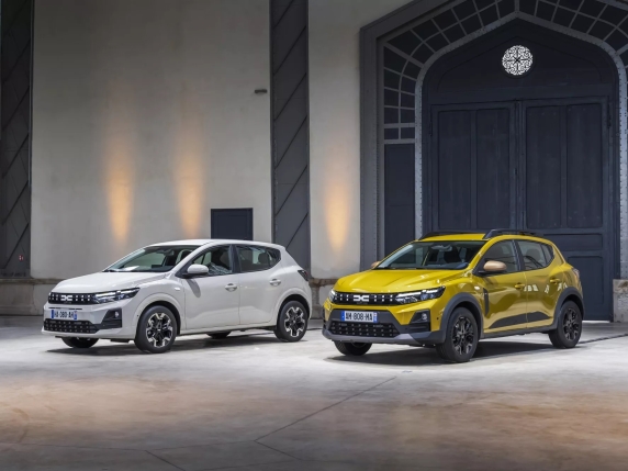 Dacia Sandero: nuove versioni Stepway e Streetway e l'arrivo del modello full hybrid