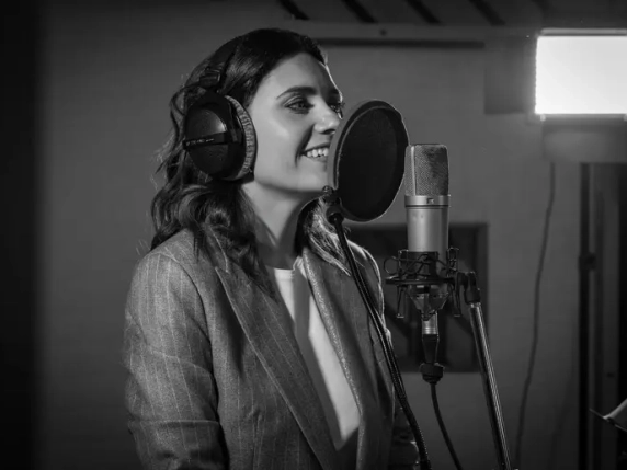 Serena Rossi: da cantante a co-conduttrice per Sanremo