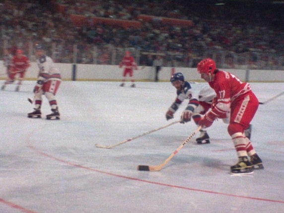 Miracolo sul ghiaccio: così un gruppo di hockeisti dilettanti riuscì a battere l'Urss «più forte di sempre» ai Giochi del 1980