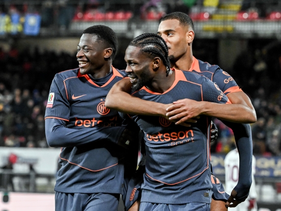 L'Inter batte 2-1 il Torino nei quarti di Coppa Italia: in semifinale aspetta Napoli o Como