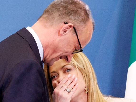 Meloni-Merz, scossa per l'Europa. Volata di Roma e Berlino per dare più potere agli Stati