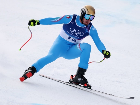 Le gare di oggi SuperG, trionfa Von Allmen, Franzoni sesto. Paris perde uno sci e cade. Attesa per il biathlon femminile 