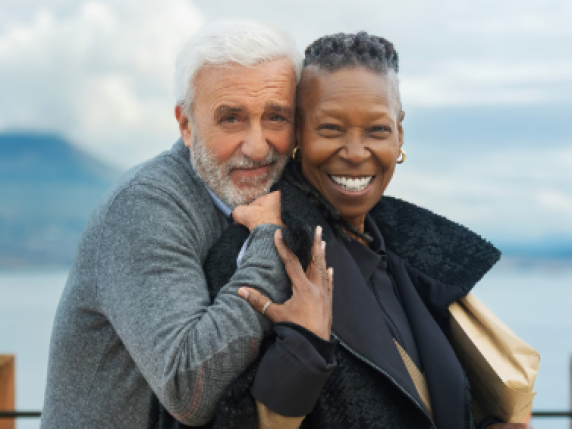 Un posto al sole, Patrizio Rispo: «Whoopi Goldberg ha recitato 100 scene in nove giorni e senza mai un atteggiamento da diva»