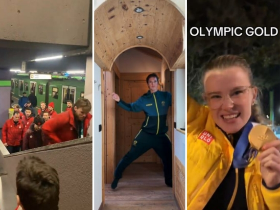 "Gita" in metro e balli come in 'Love Actually': gli atleti in momenti di relax