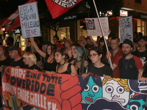 CasaPound, per la prima volta arrivano 12 condanne per «riorganizzazione del partito fascista»