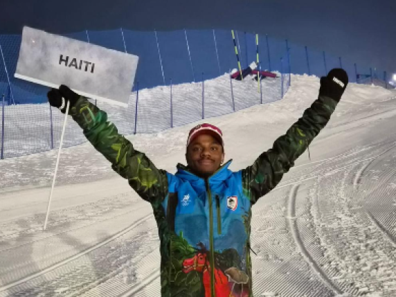 «Rici, hai mangiato?». Richardson Viano, sciatore haitiano adottato da una famiglia torinese, e la domanda della zia in tv al gigante di Milano-Cortina