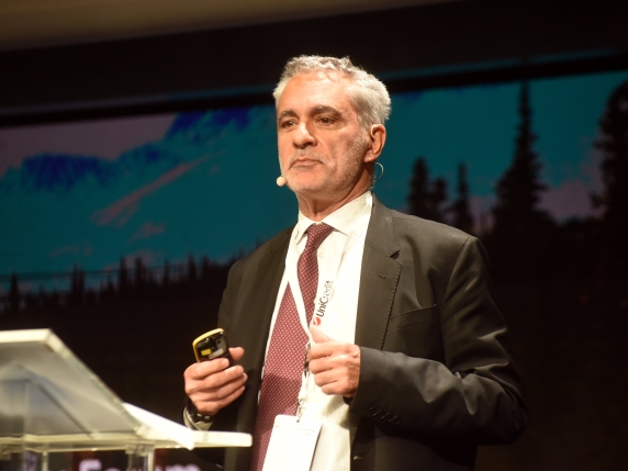 Stefano Scarpetta, l’italiano esperto di politiche sociali è il nuovo capo economista dell’Ocse: ecco chi è