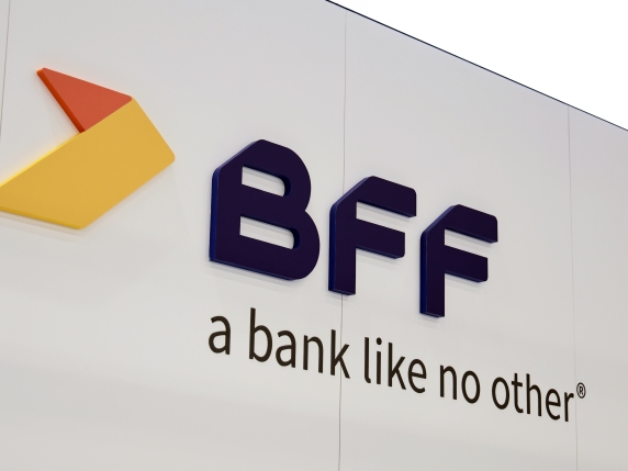 Bff Bank perde un altro 10% in Borsa (-64% da inizio anno): faro di Bankitalia, Consob e Procura