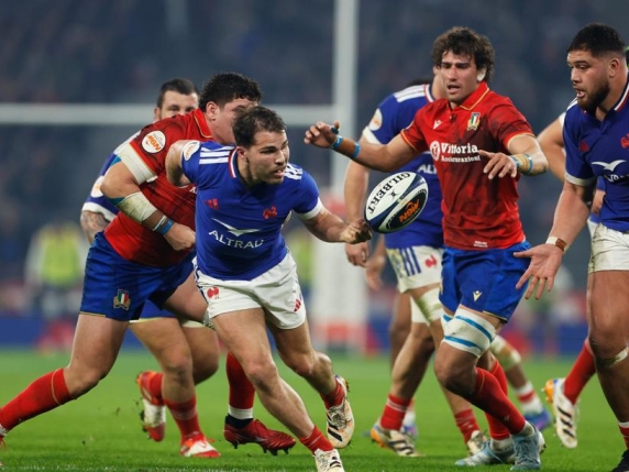 Sei Nazioni, l'Italia si arrende 33-8 in Francia. Gli azzurri lottano, poi crollano nella ripresa Sei Nazioni, l'Italia si arrende 33-8 in Francia. Gli azzurri lottano, poi crollano nella ripresa