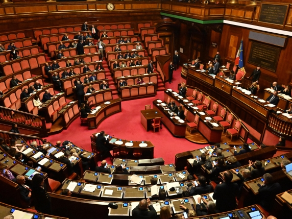 Legge elettorale, la proposta del centrodestra: premio a chi vince con più del 40%. Schlein: «Inaccettabile»